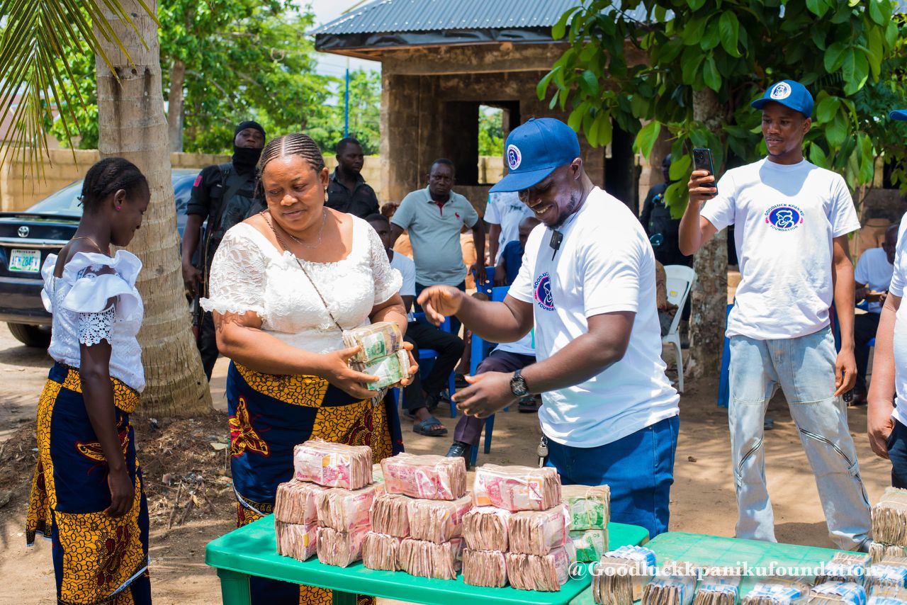 Cash gift to a beneficiary